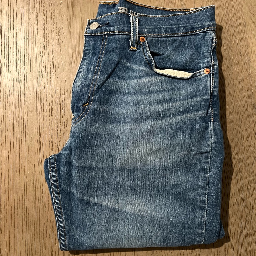 LEVIS Performance Jeans 511 Medium Wash Blue Stretch Size 33x30
